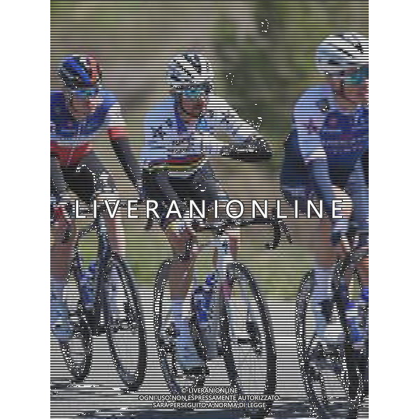 05-04-2022 Itzulia Basque Country; Tappa 02 Leitza - Viana; 2022, Quick Step - Alpha Vinyl; Alaphilippe, Julian; ©SIROTTI/AGENZIA ALDO LIVERANI SAS
