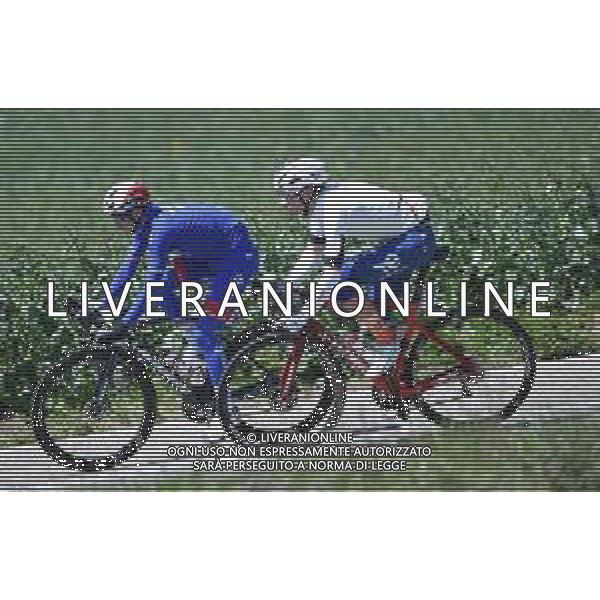 05-04-2022 Itzulia Basque Country; Tappa 02 Leitza - Viana; 2022, Groupama - Fdj; 2022, Totalenergie; Molard, Rudy; Latour, Pierre Roger; ©SIROTTI/AGENZIA ALDO LIVERANI SAS