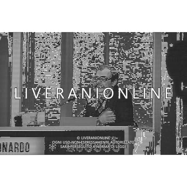 RETROSPETTIVA TRASMISSIONE TELEVISIVA “SCOMMETTIAMO“ DELL\'ANNO 1977 CONDOTTO DA MIKE BONGIORNO NELLA FOTO IL CONCORRENTE CESARE LONARDO ©Archivio Giovanni Liverani/AG. ALDO LIVERANI SAS