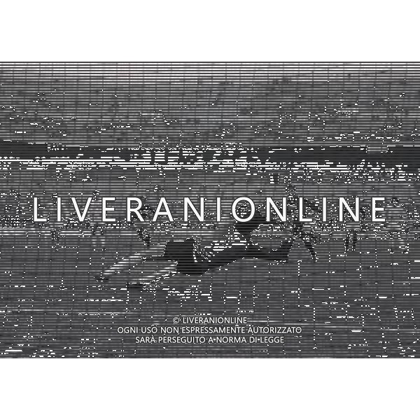 13-11-1983 MILANO STADIO MEAZZA AMICHEVOLE MILAN REAL MADRID 3-1 NELLA FOTO RIGORE OSCAR DAMIANI AG ALDO LIVERANI SAS