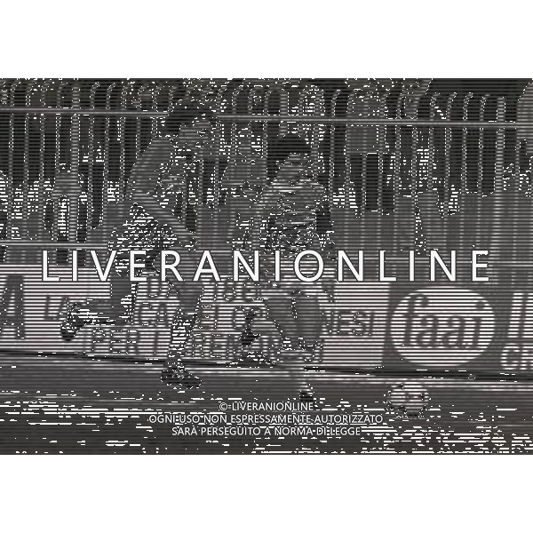 07-02-1982 CREMONA CAMPIONATO DI CALCIO SERIE B CREMONESE VARESE 0-0 NELLA FOTO ENNIO MASTALLI E STEFANO DI CHIARA AG ALDO LIVERANI SAS