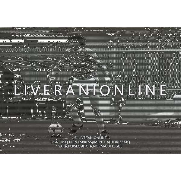 07-02-1982 CREMONA CAMPIONATO DI CALCIO SERIE B CREMONESE VARESE 0-0 NELLA FOTO BRUNO LIMIDO AG ALDO LIVERANI SAS