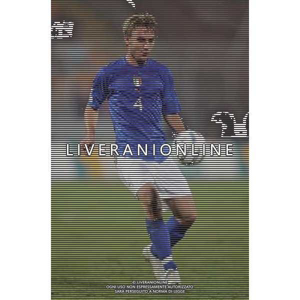 LECCE 12/10/2005 QUALIFICAZIONI MONDIALI GERMANIA 2006 ITALIA-MOLDOVA NELLA FOTO: DE ROSSI DANIELE FOTO FABRIZIO TERRUSO/AG. ALDO LIVERANI