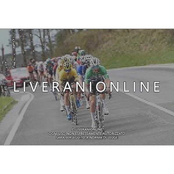 07-04-2022 Itzulia Basque Country; Tappa 04 Vitoria - Zamudio; 2022, Quick Step - Alpha Vinyl; Alaphilippe, Julian; Roglic, Primoz; ©SIROTTI/AGENZIA ALDO LIVERANI SAS