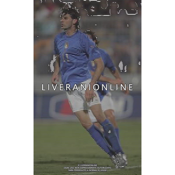 LECCE 12/10/2005 QUALIFICAZIONI MONDIALI GERMANIA 2006 ITALIA-MOLDOVA NELLA FOTO: IAQUINTA VINCENZO FOTO FABRIZIO TERRUSO/AG. ALDO LIVERANI