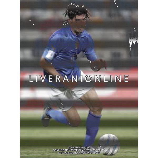 LECCE 12/10/2005 QUALIFICAZIONI MONDIALI GERMANIA 2006 ITALIA-MOLDOVA NELLA FOTO: IAQUINTA VINCENZO FOTO FABRIZIO TERRUSO/AG. ALDO LIVERANI