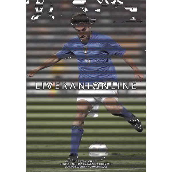 LECCE 12/10/2005 QUALIFICAZIONI MONDIALI GERMANIA 2006 ITALIA-MOLDOVA NELLA FOTO: VIERI CHRISTIAN FOTO FABRIZIO TERRUSO/AG. ALDO LIVERANI