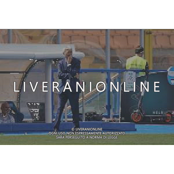 Emmanuele Mastrodonato/LMedia - US Lecce vs SPAL - Italian soccer Serie B match 2021/2022 April 09 2022 - Stadio Via del Mare Lecce, Italy US Lecce vs SPAL Photo showing: coach Roberto Venturato (Spal) @Emmanuele Mastrodonato/LiveMedia /AGENZIA ALDO LIVERANI SAS