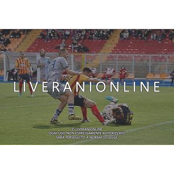 Emmanuele Mastrodonato/LMedia - US Lecce vs SPAL - Italian soccer Serie B match 2021/2022 April 09 2022 - Stadio Via del Mare Lecce, Italy US Lecce vs SPAL Photo showing: Mattia Finotto (Spal) and Fabio Lucioni Gabriel (US Lecce) @Emmanuele Mastrodonato/LiveMedia /AGENZIA ALDO LIVERANI SAS