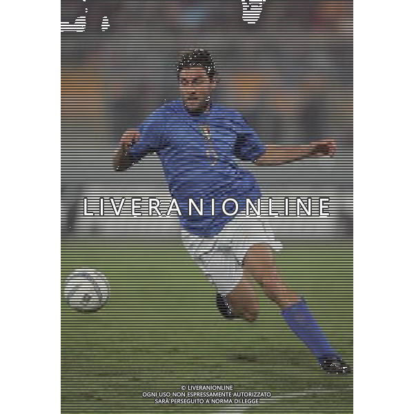 LECCE 12/10/2005 QUALIFICAZIONI MONDIALI GERMANIA 2006 ITALIA-MOLDOVA NELLA FOTO: VIERI CHRISTIAN FOTO FABRIZIO TERRUSO/AG. ALDO LIVERANI