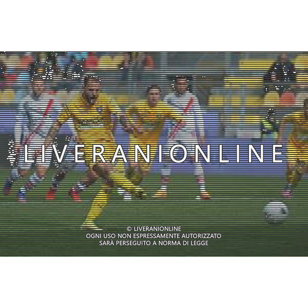 Frosinone vs Cremonese Campionato Serie B - 34 Giornata Stadio Benito Stirpe - Frosinone 09-04-2022 nella foto Rigore Luigi Canotto ©Federico Gaetano/AGENZIA ALDO LIVERANI SAS
