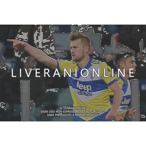 9-4-2022. Cagliari Calcio - Juventus F:C. 32° giornata Serie A 2021/2022. Italia, Sardegna, Cagliari, stadio Unipol Domus. Salvatore Moi/Aldo Liverani s.a.s.. Nella foto: Gol della Juventus in trasferta contro Cagliari allo stadio Unipol Domus di Cagliari. Segna:Matthijs de Ligt Juventus - Esultanza ©MOI/AGENZIA ALDO LIVERANI SAS