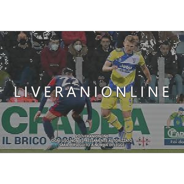 9-4-2022. Cagliari Calcio - Juventus F:C. 32° giornata Serie A 2021/2022. Italia, Sardegna, Cagliari, stadio Unipol Domus. Salvatore Moi/Aldo Liverani s.a.s.. Nella foto: Charalampos Lykogiannīs Cagliari, Matthijs de Ligt Juventus ©MOI/AGENZIA ALDO LIVERANI SAS