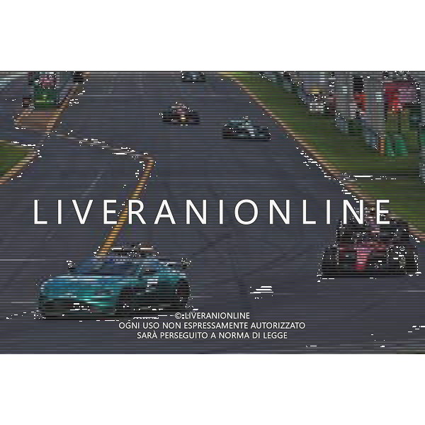 Charles Leclerc (MON) Ferrari F1-75 leads behind the Aston Martin FIA Safety Car. 10.04.2022. Formula 1 World Championship, Rd 3, Australian Grand Prix, Albert Park, Melbourne, Australia, Race Day. - www.xpbimages.com, EMail: requests@xpbimages.com © Copyright: Batchelor / XPB Images/AGENZIA ALDO LIVERANI SAS - ITALY ONLY EDITORIAL USE ONLY