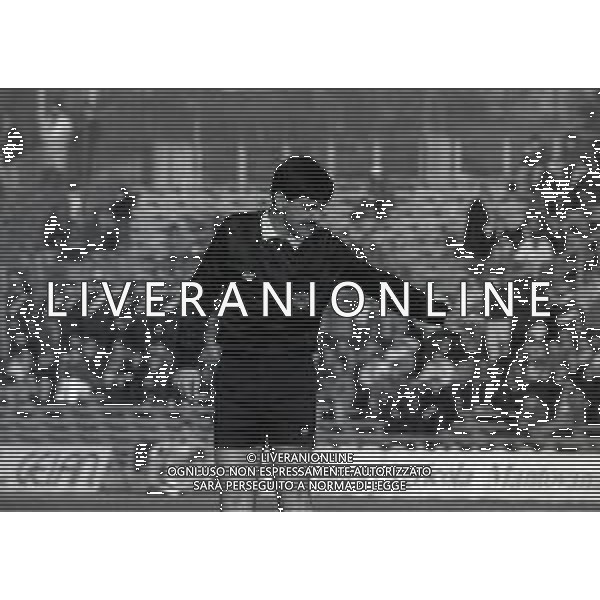 11-12-1988 BRESCIA CAMPIONATO DI CALCIO SERIE B BRESCIA-EMPOLI 1-0 NELLA FOTO ARBITRO LORIS STAFOGGIA AG ALDO LIVERANI SAS