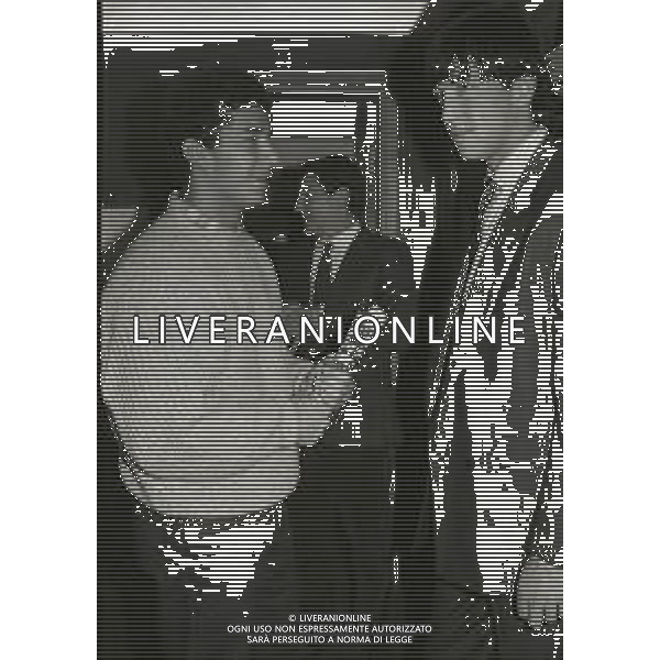 1987-1988 MILANELLO RADUNO NAZIONALE ITALIANA NELLA FOTO GIANLUCA VIALLI CON WALTER ZENGA AG ALDO LIVERANI SAS