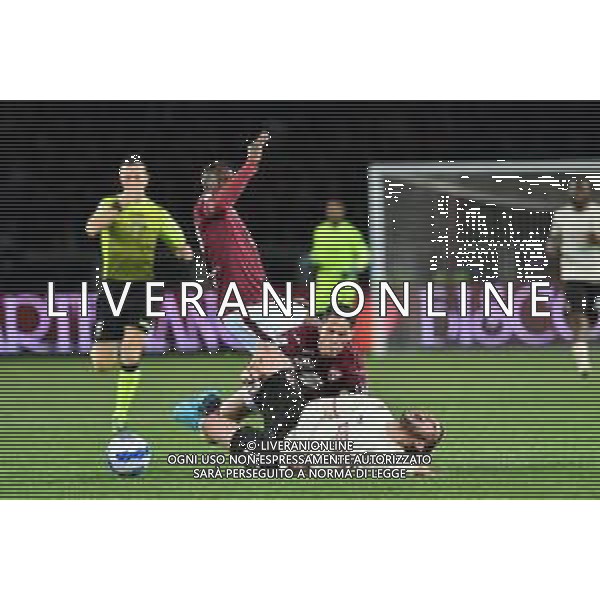 Torino 13.3.2022 Stadio Olimpico Grande Torino ©Alessandro Falzone/Agenzia Aldo Liverani Torino vs Inter Serie A Tim 2021/2022 Nella foto : SASA LUKIC-THEO HERNANDEZ CONTRASTO ©FALZONE/AGENZIA ALDO LIVERANI SAS