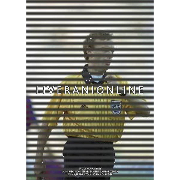 30-09-1999 BOLOGNA- COPPA UEFA BOLOGNA ZENIT SAN PIETROBURGO 2-2 NELLA FOTO ARBITRO ERIC ROMAIN AG ALDO LIVERANI SAS