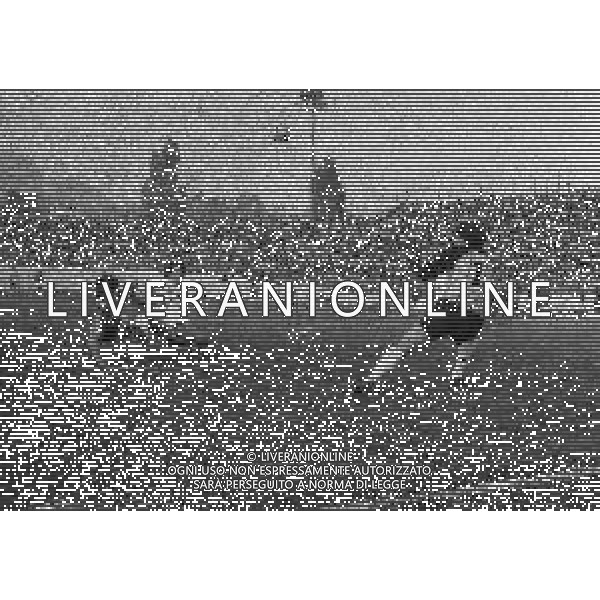 31-10-1982 VARESE CAMPIONATO DI CALCIO SERIE B VARESE-MILAN 0-0 NELLA FOTO AZIONE DI GIOCO AG ALDO LIVERANI SAS