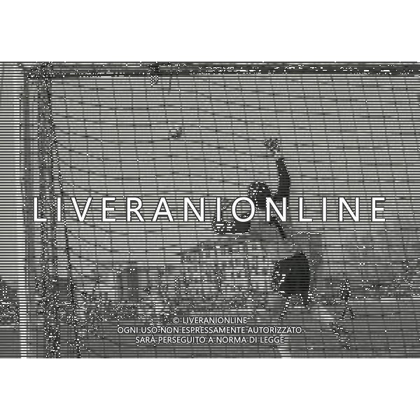 15-04-1984 MONZA CAMPIONATO DI CALCIO SERIE B MONZA-SAMBENEDETTESE 1-0 NELLA FOTO AZIONE DI GIOCO AG ALDO LIVERANI SAS