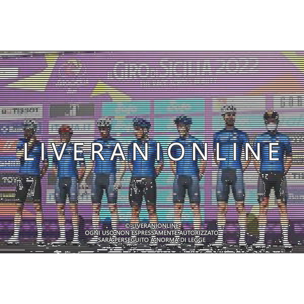 12-04-2022 Giro Di Sicilia; Tappa 01 Milazzo - Bagheria; 2022, Italia; 2022, Gazprom - Rusvelo; Milazzo; ©SIROTTI/AGENZIA ALDO LIVERANI SAS