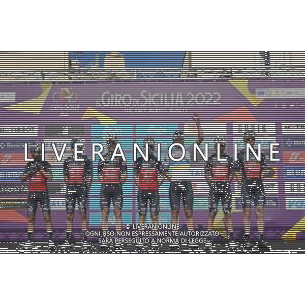 12-04-2022 Giro Di Sicilia; Tappa 01 Milazzo - Bagheria; 2022, Drone Hopper - Androni; Ponomar, Andrii; Milazzo; ©SIROTTI/AGENZIA ALDO LIVERANI SAS