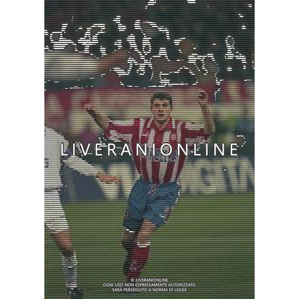 10-01-1998 MADRID-CAMPIONATO DI CALCIO LIGA SPAGNOLA ATLETICO MADRID-REAL MADRID NELLA FOTO CHRISTIAN VIERI AG ALDO LIVERANI SAS