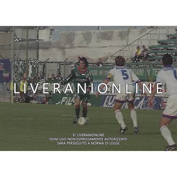 30-10-1999 VENEZIA CAMPIONATO DI CALCIO SERIE A VENEZIA-BOLOGNA 0-1 NELLA FOTO GIANLUCA LUPPI AG ALDO LIVERANI SAS