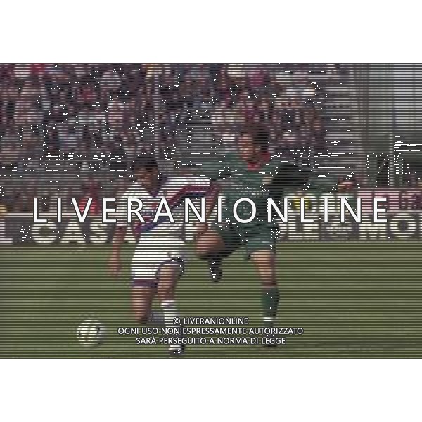 30-10-1999 VENEZIA CAMPIONATO DI CALCIO SERIE A VENEZIA-BOLOGNA 0-1 NELLA FOTO DEJAN PETKOVIC E MASSIMO TARANTINO AG ALDO LIVERANI SAS