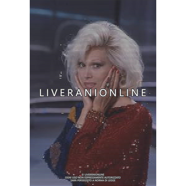 RETROSPETTIVA AMANDA LEAR CANTANTE E ATTRICE NELLA FOTO NEL PROGRAMMA TELEVISIVO \'W LE DONNE\' A MILANO NEL 1984 ©Archivio Giovanni Liverani/AGENZIA ALDO LIVERANI SAS