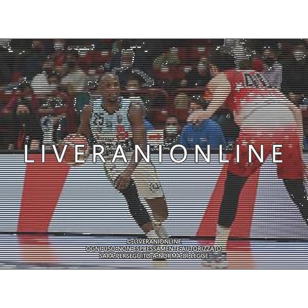 © TVRG David Reginald Cournooh (Vanoli Cremona) AX Armani Exchange Milano vs Vanoli Basket Cremona Campionato Serie A UnipolSai - 16a giornata regular season Assago (MI) 13-04-2022 Mediolanum Forum foto Roberto Garavaglia/ag. Aldo Liverani sas/AGENZIA ALDO LIVERANI SAS