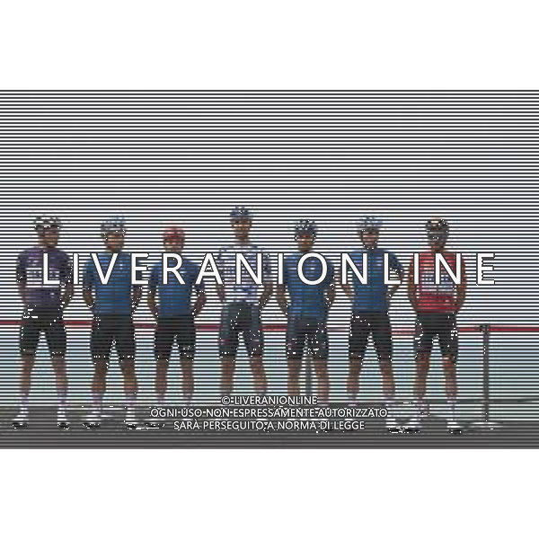 14-04-2022 Giro Di Sicilia; Tappa 03 Realmonte - Piazza Armerina; 2022, Italia; 2022, Gazprom - Rusvelo; Caruso, Damiano; Conci, Nicola; Realmonte - Scala Dei Turchi; ©SIROTTI/AGENZIA ALDO LIVERANI SAS