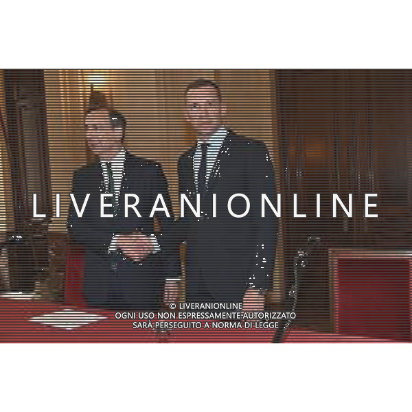 © TVRG Insieme per l\'Ucraina nella foto Giuseppe Sala SX e Andrij Shevchenko DX Milano 14-04-2022 Presso la Sala Alessi di Palazzo Marino conferenza stampa di presentazione dell\'iniziativa Insieme per l\'Ucraina, presenti il sindaco di Milano Giuseppe Sala e l\'ex calciatore ucraino Andrij Shevchenko foto Roberto Garavaglia/ag. Aldo Liverani sas