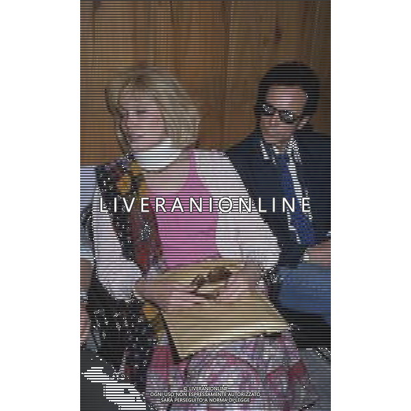 RETROSPETTIVA AMANDA LEAR ATTRICE E CANTANTE NELLA FOTO CON IL MARITO ALAIN-PHILIPPE MALAGNAC d\'ARGENS de VILLELE NEL 1987 ©Archivio Giovanni Liverani/AGENZIA ALDO LIVERANI SAS