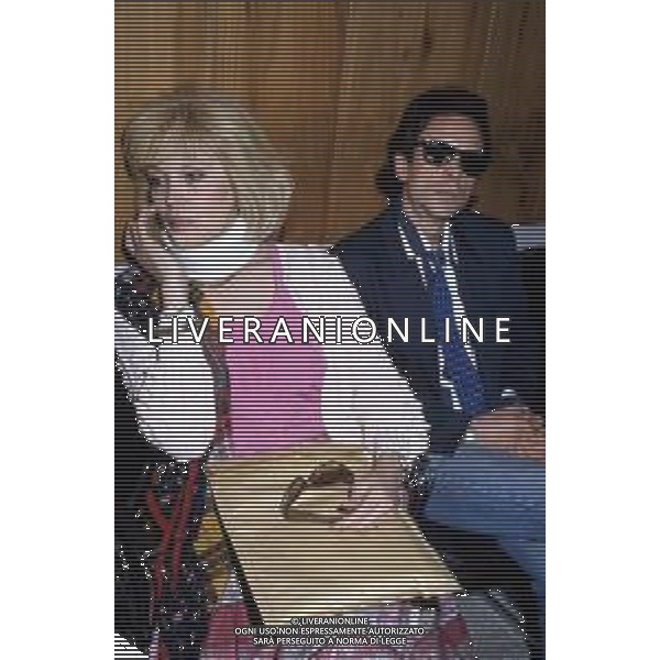 RETROSPETTIVA AMANDA LEAR ATTRICE E CANTANTE NELLA FOTO CON IL MARITO ALAIN-PHILIPPE MALAGNAC d\'ARGENS de VILLELE NEL 1987 ©Archivio Giovanni Liverani/AGENZIA ALDO LIVERANI SAS