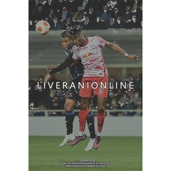 Luis Muriel (Atalanta) SX e Mohamed Simakan (RB Lipsia) DX Atalanta vs RB Lipsia UEFA Europa League quarti di finale - gara di ritorno Bergamo 14-04-2022 Gewiss Stadium - Stadio Atleti Azzurri d\'Italia foto Roberto Garavaglia/ag.Aldo Liverani sas /AGENZIA ALDO LIVERANI SAS
