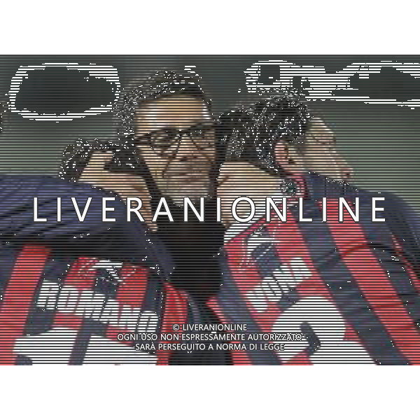 IMOLA 14 04 2022 IMOLESE CALCIO-VIS PESARO 1-0 SERIE C NELLA FOTO GAETANO FONTANA CON I GIOCATORI DOPO LA PARTITA foto gianni sanna-ag aldo liverani sas