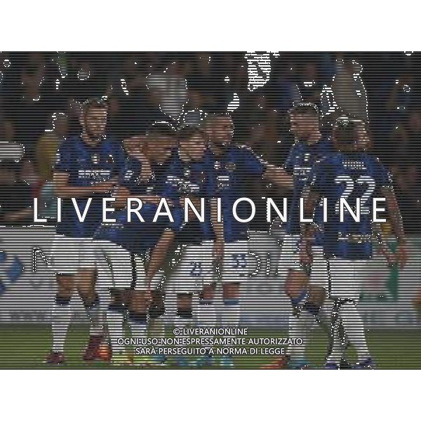 SPEZIA - INTER CAMPIONATO CALCIO SERIE A TIM 15.04.2022 NELLA FOTO ESULTANZA DOPO IL GOL DI ALEXIS SANCHEZ CON LAUTARO MARTINEZ E NICOLO\' BARELLA ©SANTANDREA/AGENZIA ALDO LIVERANI SAS