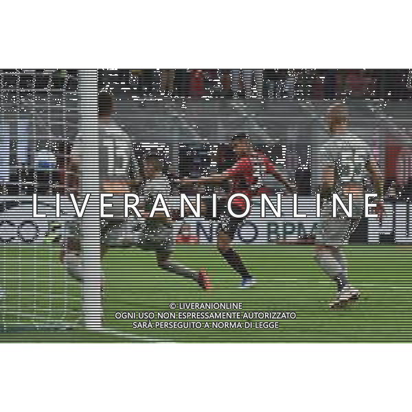 Junior Messias (Milan) segna il gol del 2 a 0 Milan vs Genoa Campionato Serie A TIM - 33a giornata Milano 15-04-2022 Stadio Giuseppe Meazza - San Siro foto Roberto Garavaglia/ag. Aldo Liverani sas/AGENZIA ALDO LIVERANI SAS