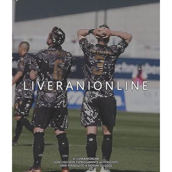 SUDTIROL - PADOVA CAMPIONATO CALCIO SERIE C LEGA PRO 16.04.2022 NELLA FOTO DELUSIONE A FINE GARA DI CARLO PELAGATTI E NAHUEL VALENTINI ©SANTANDREA/AGENZIA ALDO LIVERANI SAS