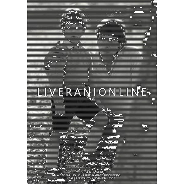 RETROSPETTIVA TOMAS MILIAN PSEUDONIMO DI TOMAS QUINTIN RODRIGUEZ ATTORE NELLA FOTO TOMAS MILIAN CON IL FIGLIO A ROMA NELL\'ANNO 1967 AG ALDO LIVERANI SAS