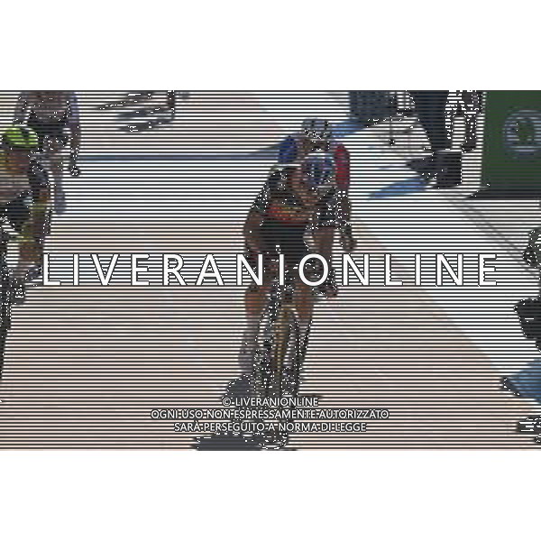 17-04-2022 Paris - Roubaix; 2022, Jumbo - Visma; Van Aert, Wout; Roubaix; ©SIROTTI/AGENZIA ALDO LIVERANI SAS