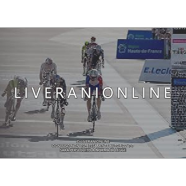 17-04-2022 Paris - Roubaix; 2022, Jumbo - Visma; 2022, Groupama - Fdj; Van Aert, Wout; Kung, Stefan; Roubaix; ©SIROTTI/AGENZIA ALDO LIVERANI SAS
