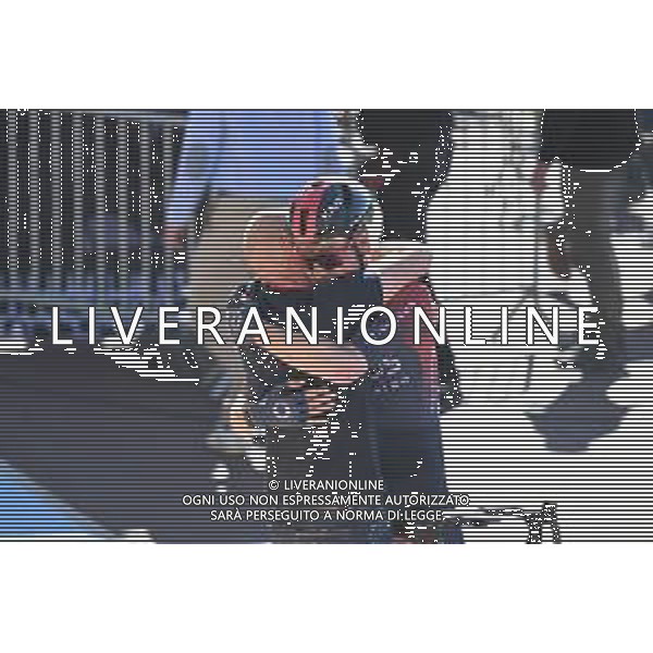 17-04-2022 Paris - Roubaix; 2022, Ineos - Grenadiers; Van Baarle, Dylan; Brailsford, Dave; Roubaix; ©SIROTTI/AGENZIA ALDO LIVERANI SAS