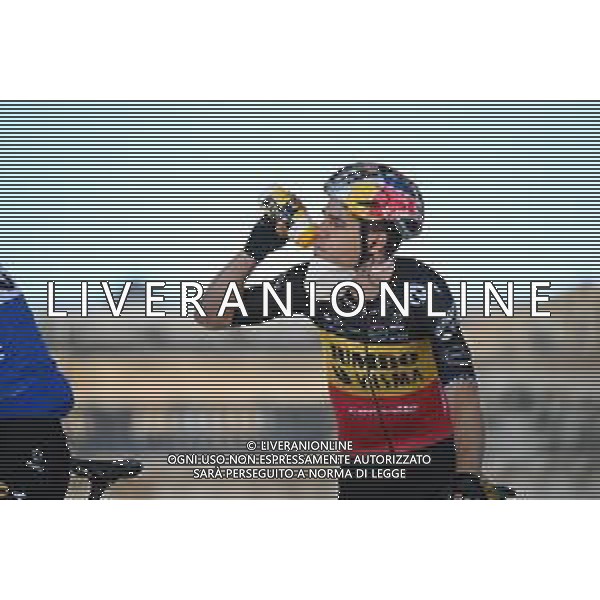 17-04-2022 Paris - Roubaix; 2022, Jumbo - Visma; Van Aert, Wout; Compiegne; ©SIROTTI/AGENZIA ALDO LIVERANI SAS