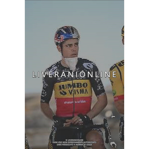 17-04-2022 Paris - Roubaix; 2022, Jumbo - Visma; Van Aert, Wout; Compiegne; ©SIROTTI/AGENZIA ALDO LIVERANI SAS