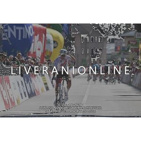 18-04-2022 Tour Of The Alps; Tappa 01 Cles - Fiera Di Primiero; 2022, Ag2r - Citroen; Bouchard, Geoffrey; Fiera Di Primiero; ©SIROTTI/AGENZIA ALDO LIVERANI SAS