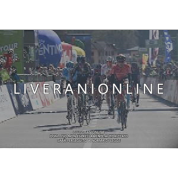 18-04-2022 Tour Of The Alps; Tappa 01 Cles - Fiera Di Primiero; 2022, Bahrain - Victorious; 2022, Dsm; Bilbao, Peio; Bardet, Romain; Fiera Di Primiero; ©SIROTTI/AGENZIA ALDO LIVERANI SAS