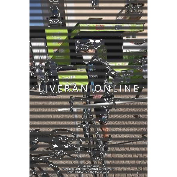 18-04-2022 Tour Of The Alps; Tappa 01 Cles - Fiera Di Primiero; 2022, Dsm; Bardet, Romain; Cles; ©SIROTTI/AGENZIA ALDO LIVERANI SAS