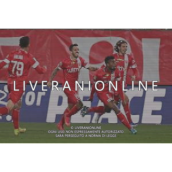 ¬© TVRG esultanza Monza dopo il gol dell\'1 a 0 Jose\' Machin Monza vs Brescia Campionato Serie BKT - 35a giornata Monza 18-04-2022 U-Power Stadium foto Roberto Garavaglia/ag. Aldo Liverani sas/AGENZIA ALDO LIVERANI SAS